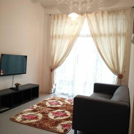 Casa D'One Homestay D Pasar Malam 카메론하일랜즈 외부 사진
