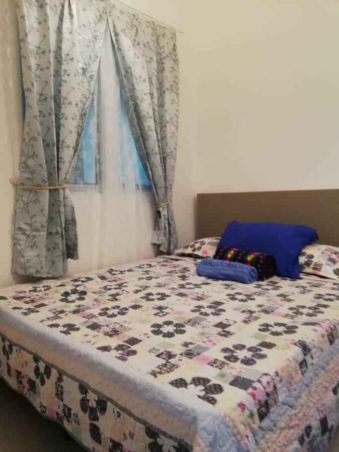 Casa D'One Homestay D Pasar Malam 카메론하일랜즈 외부 사진